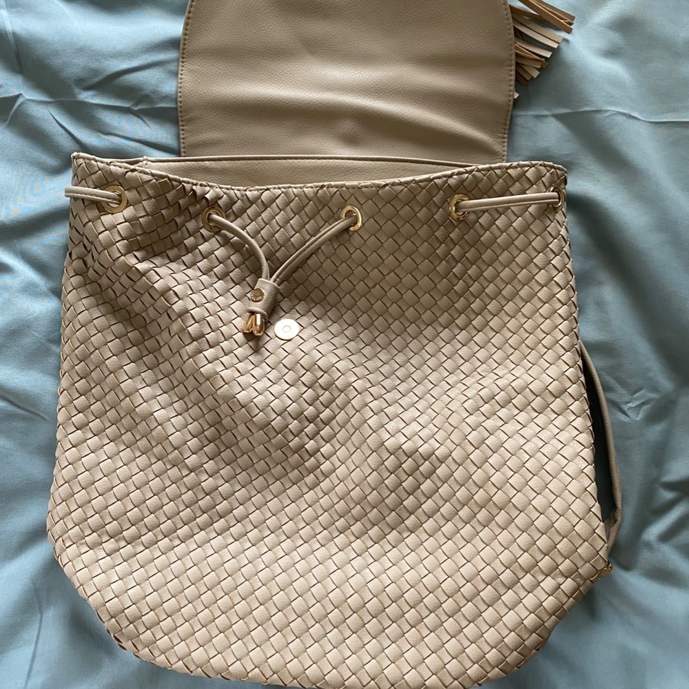 Deax lux | Pleather backpack | Neutral - Picture 2 of 5